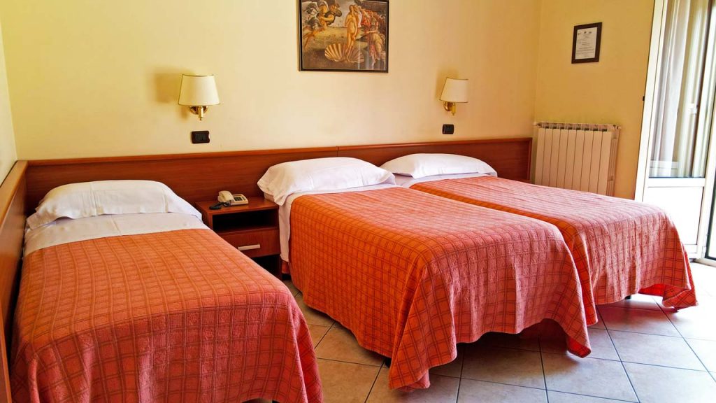 camere-triple-hotel-dei-pini-fiuggi